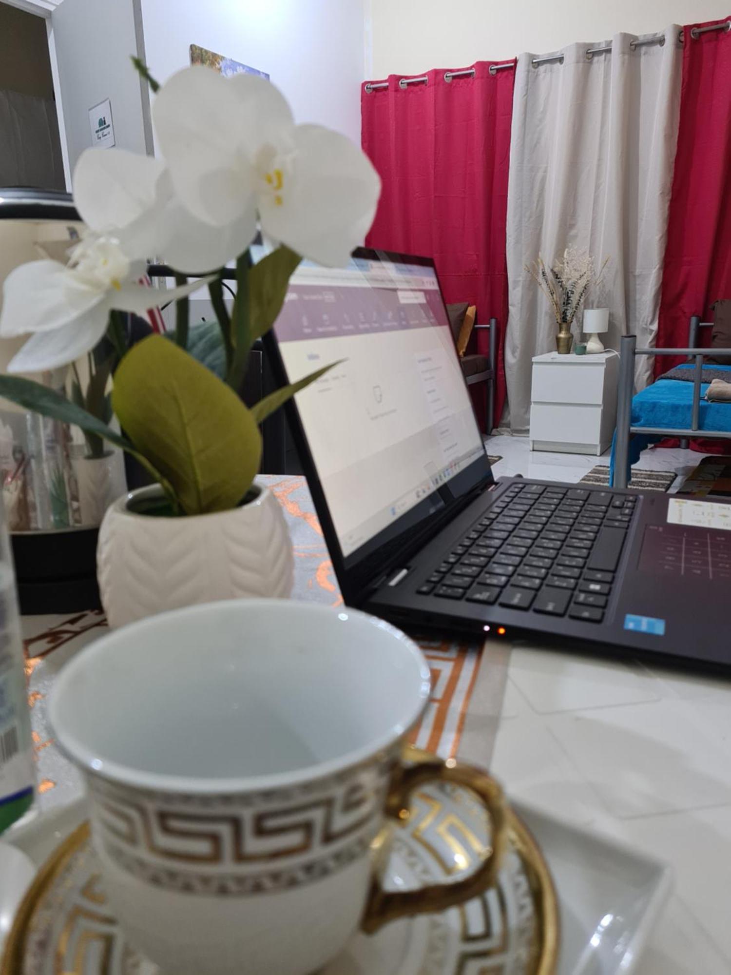 Apartament Cozy Corner 2024 Abu Zabi Zewnętrze zdjęcie