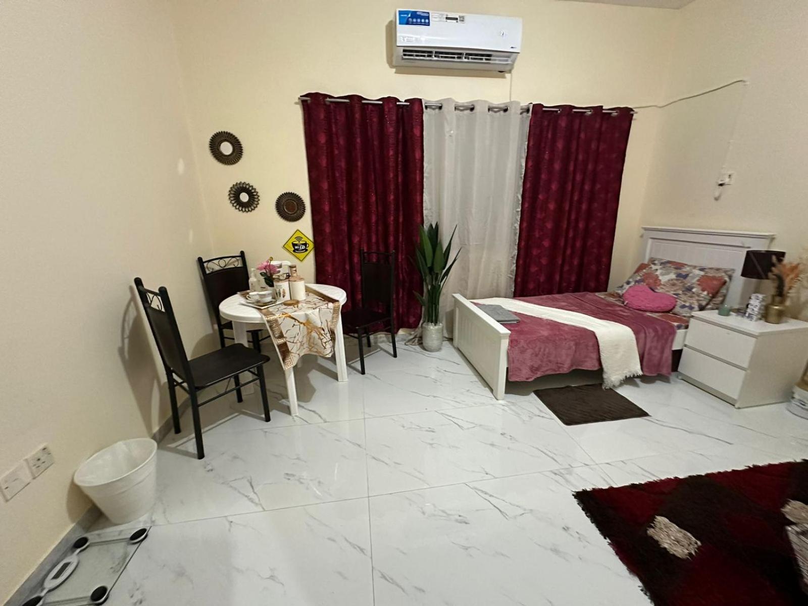 Apartament Cozy Corner 2024 Abu Zabi Zewnętrze zdjęcie